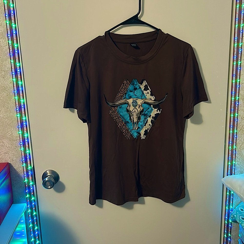 SHEIN medium brown T-shirt